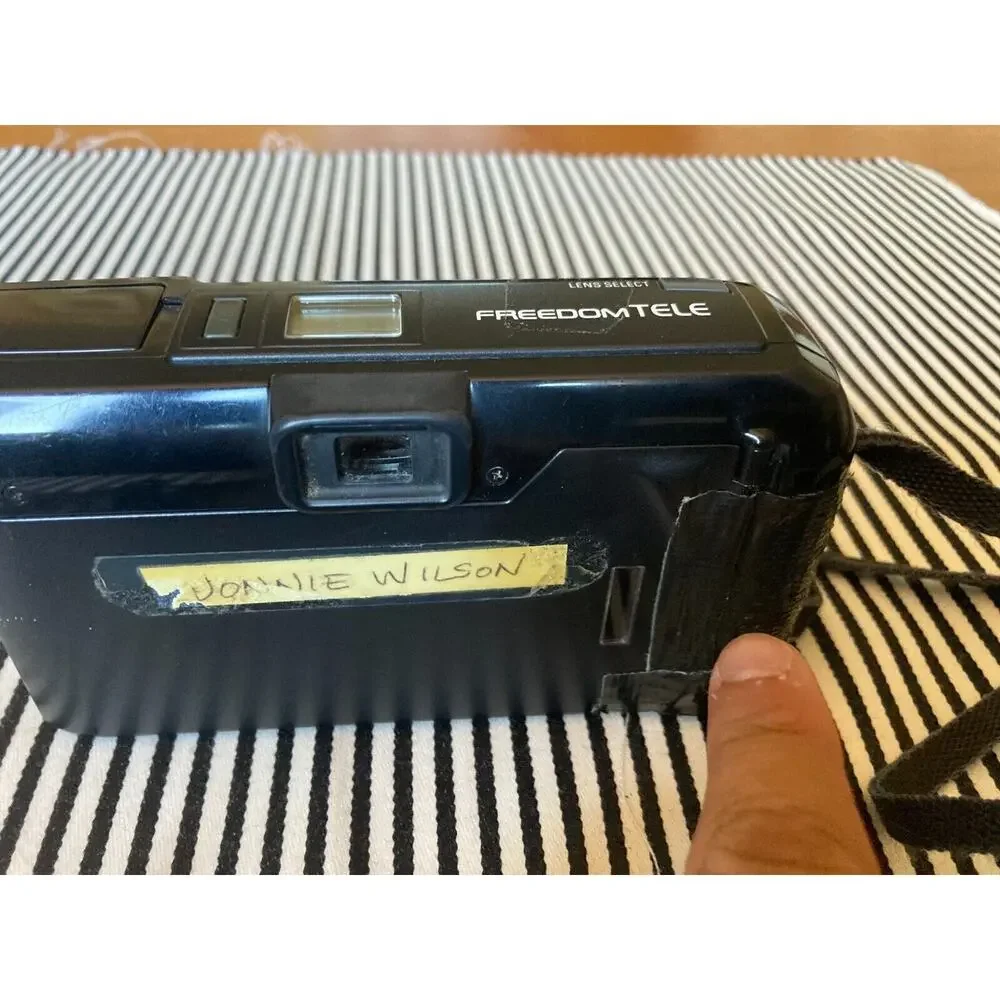 *FLAW Minolta AF Multibeam Freedom TELE 38-80mm/2.8-5.6 Macro PARTS ONLY‎
